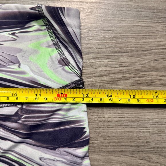 Lululemon Women's Base Pace High-Rise Short 8" - Green/Black/Grey - Picture 7 of 9